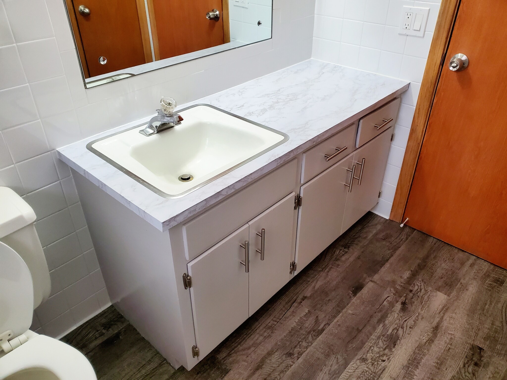 Building Photo - 4000 Cleveland St NE