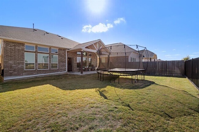 Building Photo - 408 Ravello St