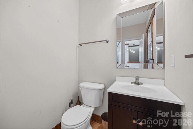 Building Photo - 1733 Matheson Ave