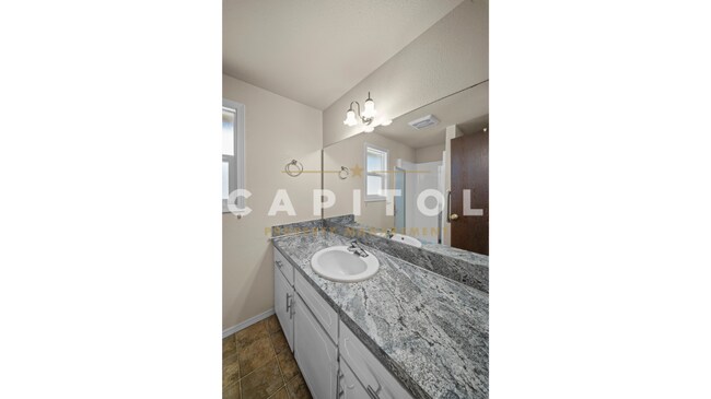Building Photo - 6417 Congressional Dr SE