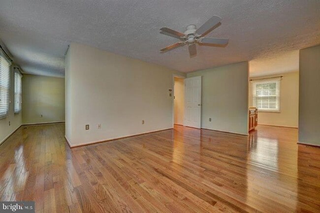 Building Photo - 12246 Westwood Hills Dr