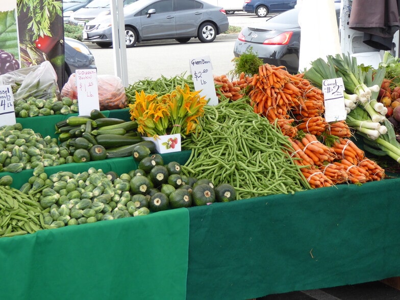 Farmers Market - 214 Melrose Dr