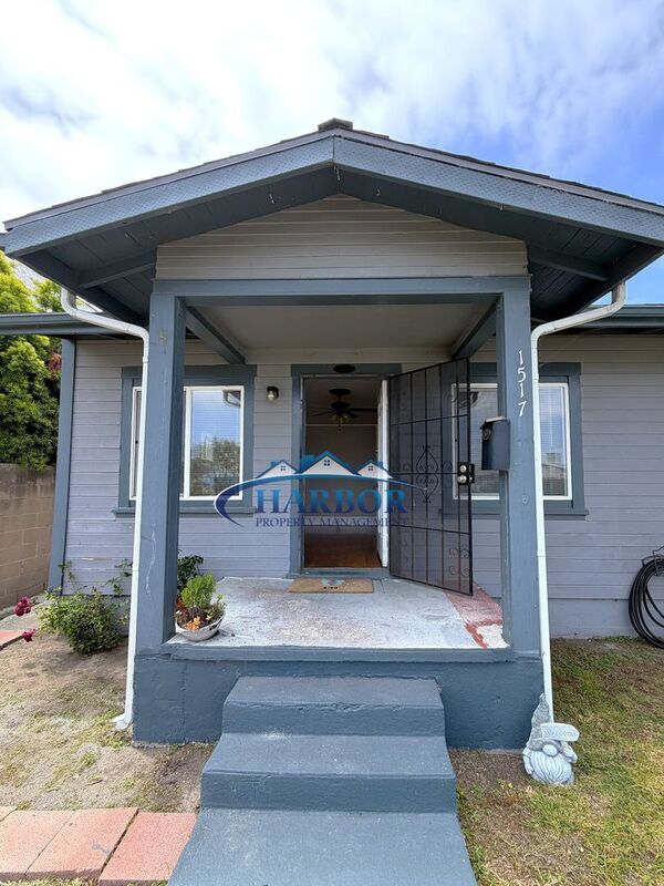 Building Photo - 1517 S Walker Ave