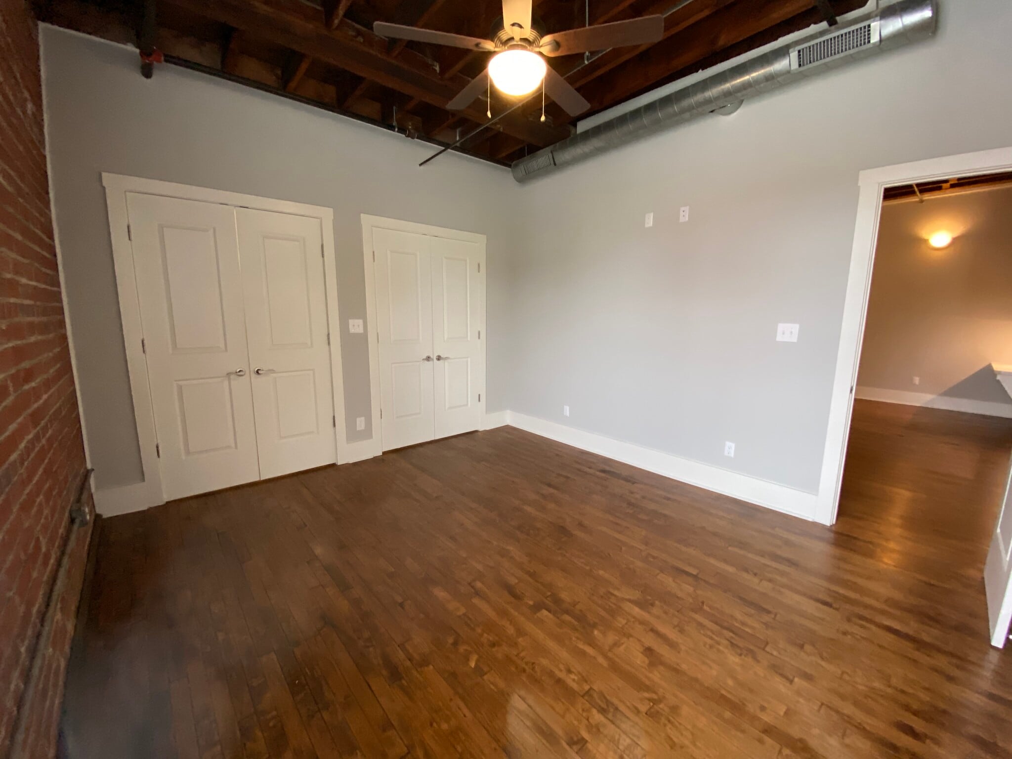 Guest Bedroom - 1200 Commerce St