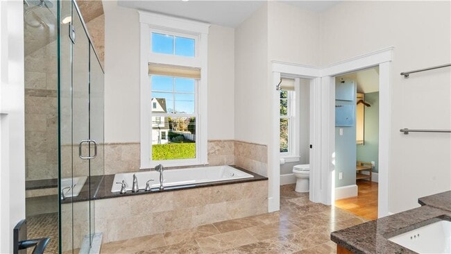 Building Photo - 3 Doris Terrace