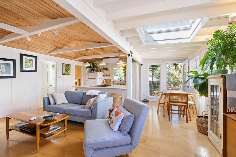 Building Photo - 827A Oneawa St