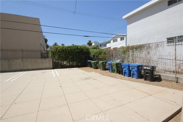 Building Photo - 2681 Orchard Ave.