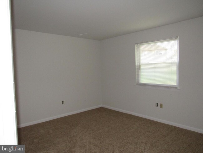 Building Photo - 259 Shirley Dr