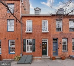 Building Photo - 803 S Bond St