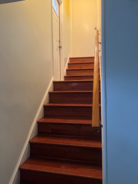 Building Photo - 3123 Calverton Blvd