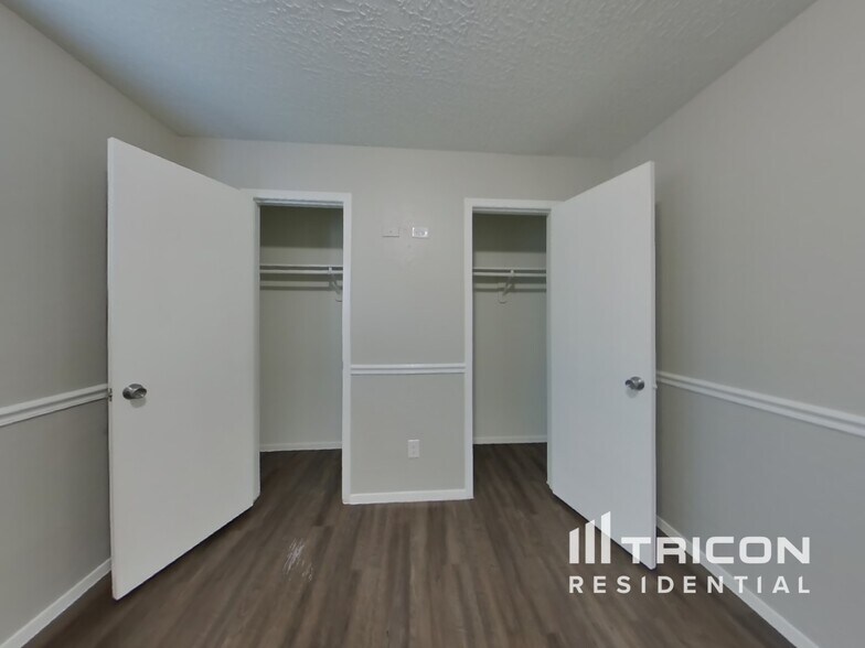Building Photo - 8218 Tattershall Cir