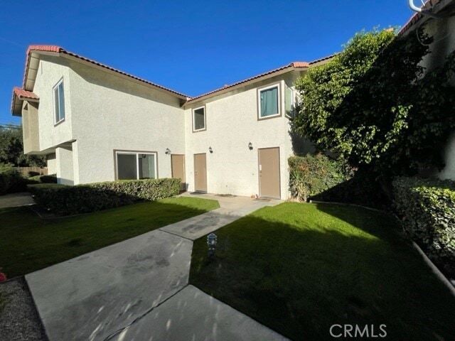 Building Photo - 74606 Driftwood Dr