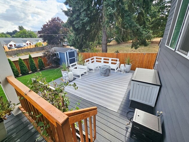 Building Photo - 5590 Mountain Quail Dr S