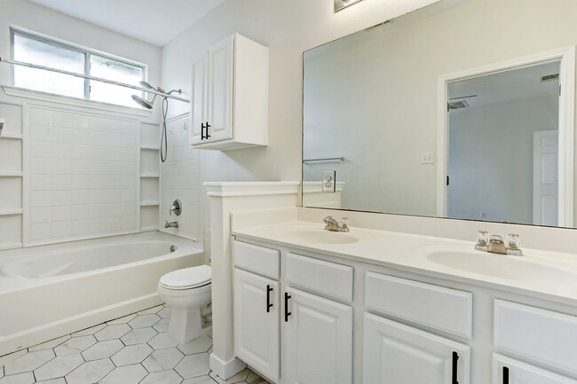 Primary Bathroom - 128 Almquist St