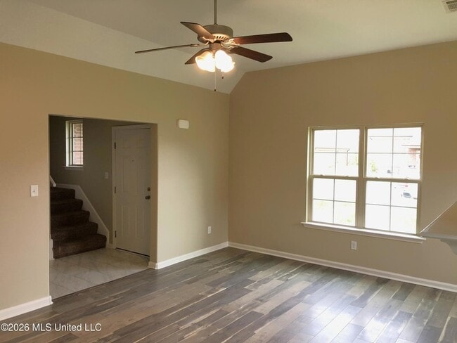 Building Photo - 1126 River Wood Creek W