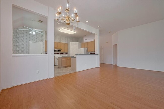 Building Photo - 12214 Elk Meadow Dr