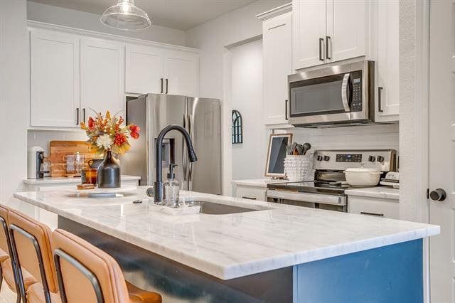 Building Photo - 2217 Forest Hill Ln