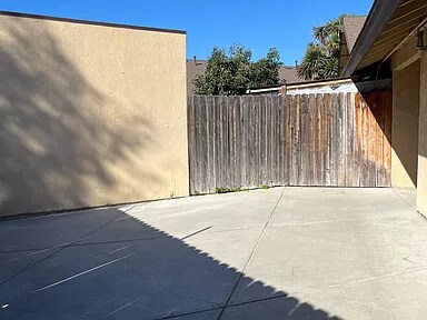 Building Photo - 1658 W Cindy Ln