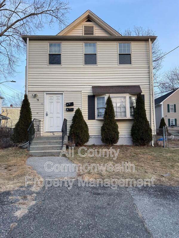 Building Photo - 56 Parker St