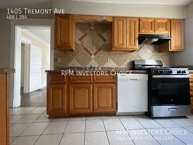 Building Photo - 1405 Tremont Ave
