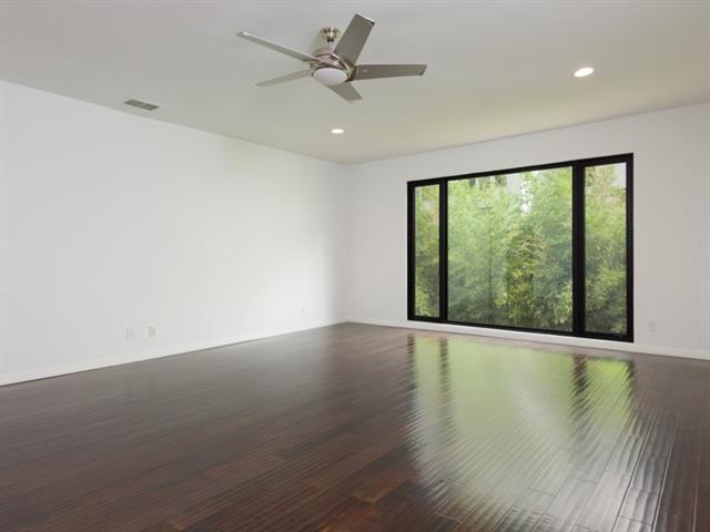 Building Photo - 3408 Armstrong Ave