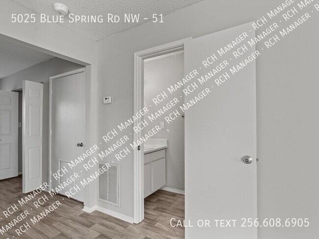 Building Photo - 5025 Blue Spring Rd NW