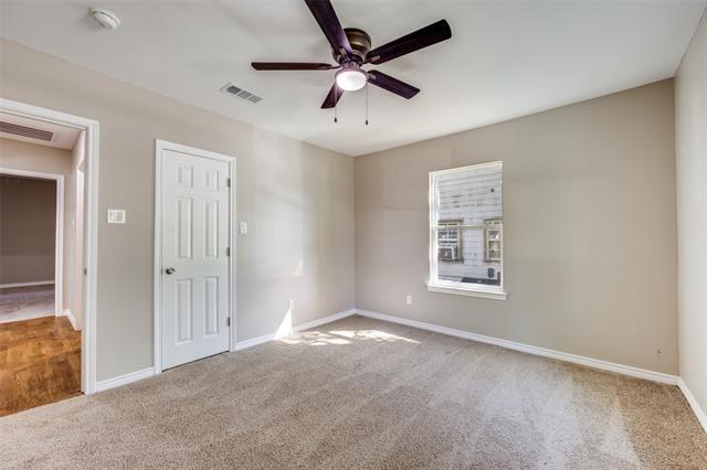 Building Photo - 609 W Owings St