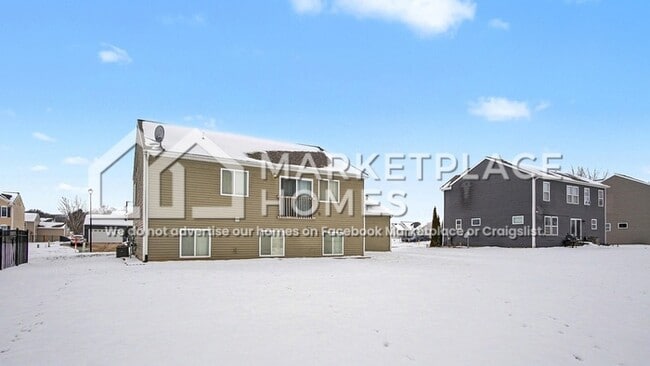 Building Photo - 4648 Quaker Hill Dr SE