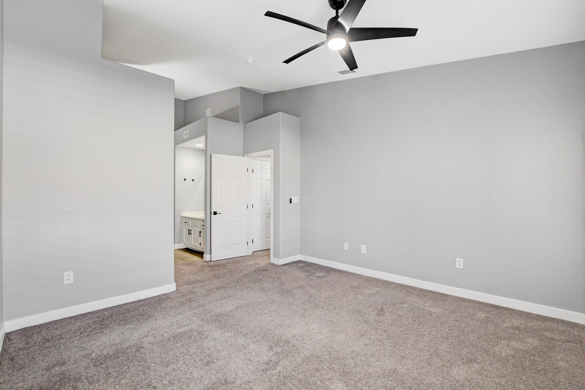 Building Photo - 1500 Ruby Cliffs Ln