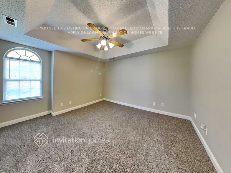 Building Photo - 2017 Briarberry Ln