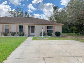 Building Photo - Lake Wales Duplex