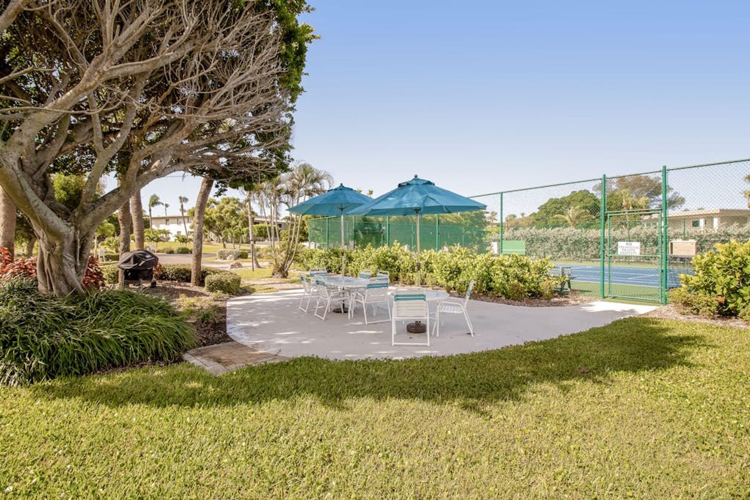 Building Photo - 6400 Flotilla Dr