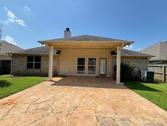 Building Photo - Savannah Place in South Bossier