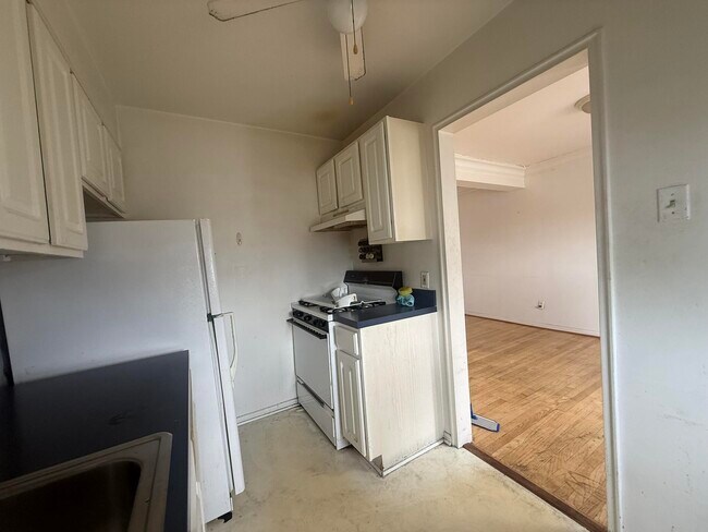 Building Photo - 22673 Garrison St