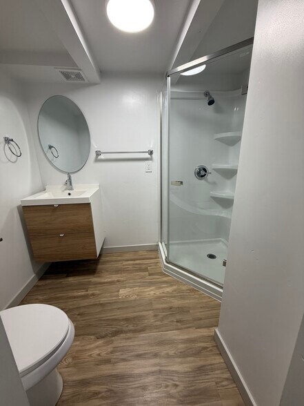 Building Photo - 1214 W 500 N