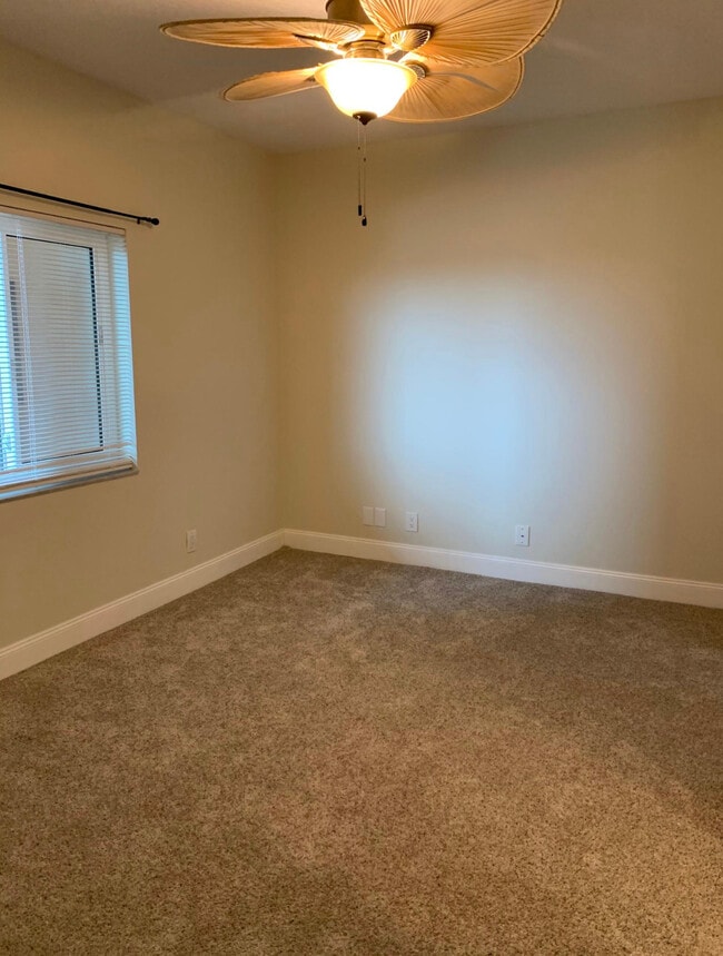 Building Photo - 995 N Highway A1A