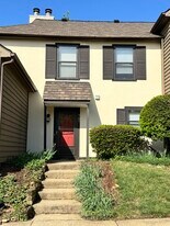 Building Photo - 765 Exton Ct