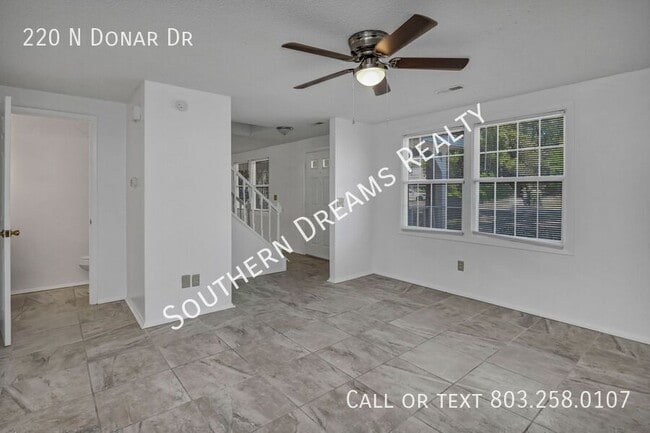 Building Photo - 220 N Donar Dr