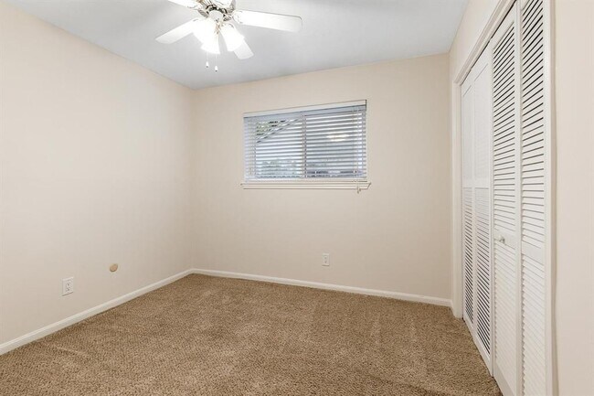 Building Photo - 15106 Forest Lodge Dr