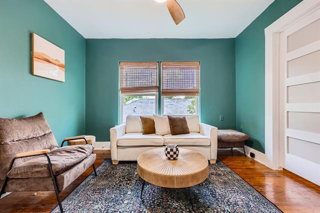 Building Photo - 225 S Oak Cliff Blvd