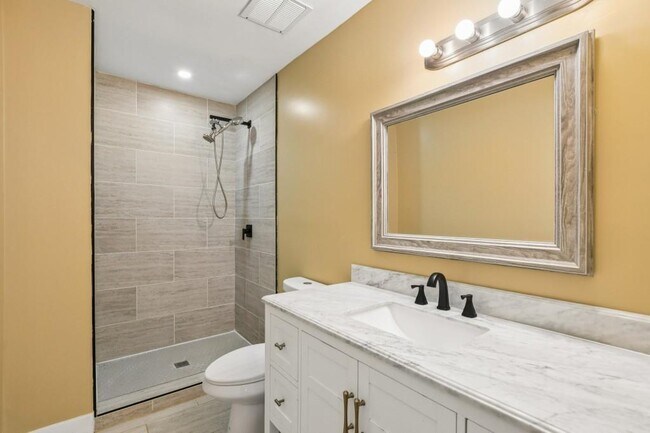 Building Photo - 2799 Brookcliff Landing NE