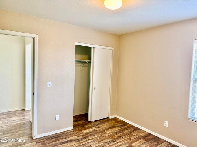Building Photo - 17279 N 184th Dr