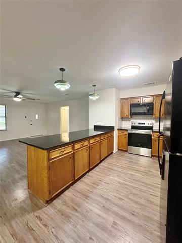 Building Photo - 104 Harbor Haven St