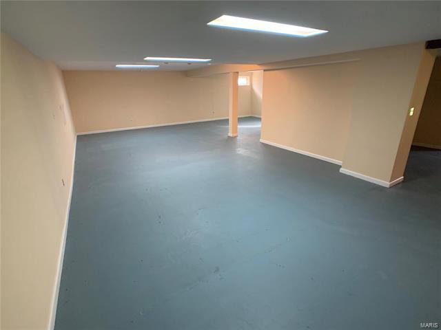 Building Photo - 13290 Kenroyal Dr