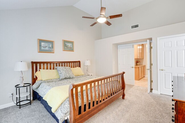 Building Photo - Fully Furnished Single-Story Home with Den and 3-Car Garage!