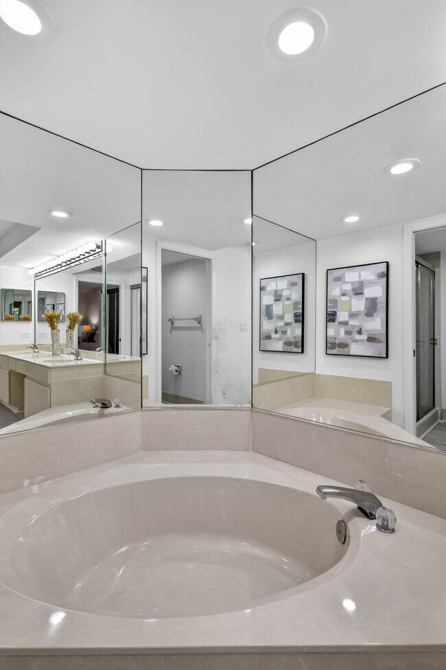 Building Photo - 15314 Strathearn Dr