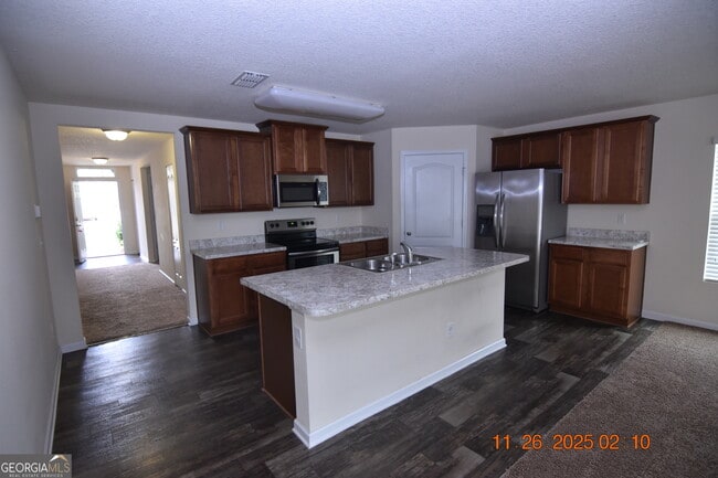 Building Photo - 223 Brooklet Cir