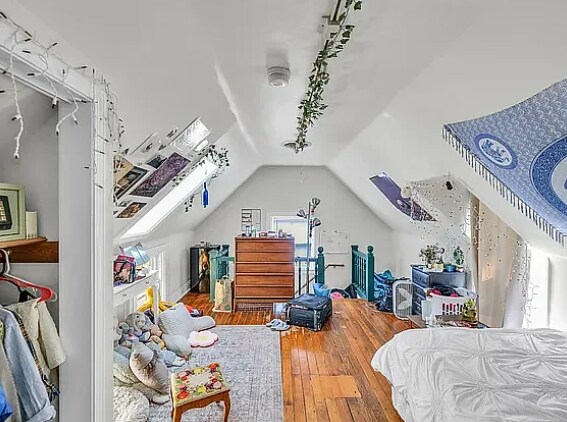 Upstairs Bedroom 3 - 104 N Central Ave