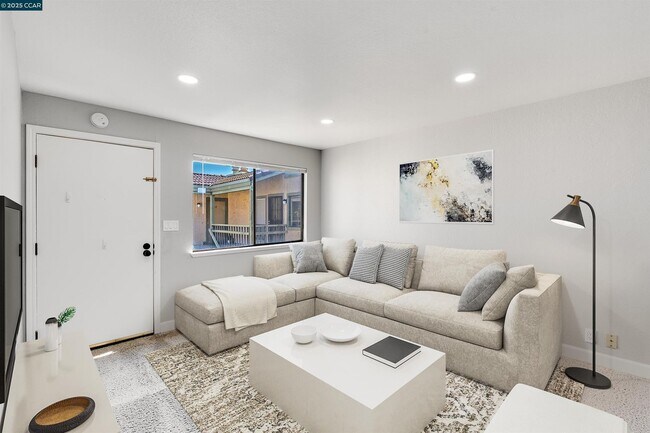 Building Photo - $500 off First Month's Rent for this updat...