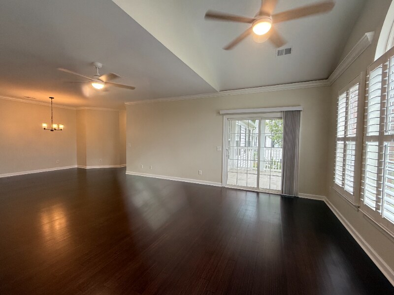 Building Photo - 1462 Wellbrooke Ln